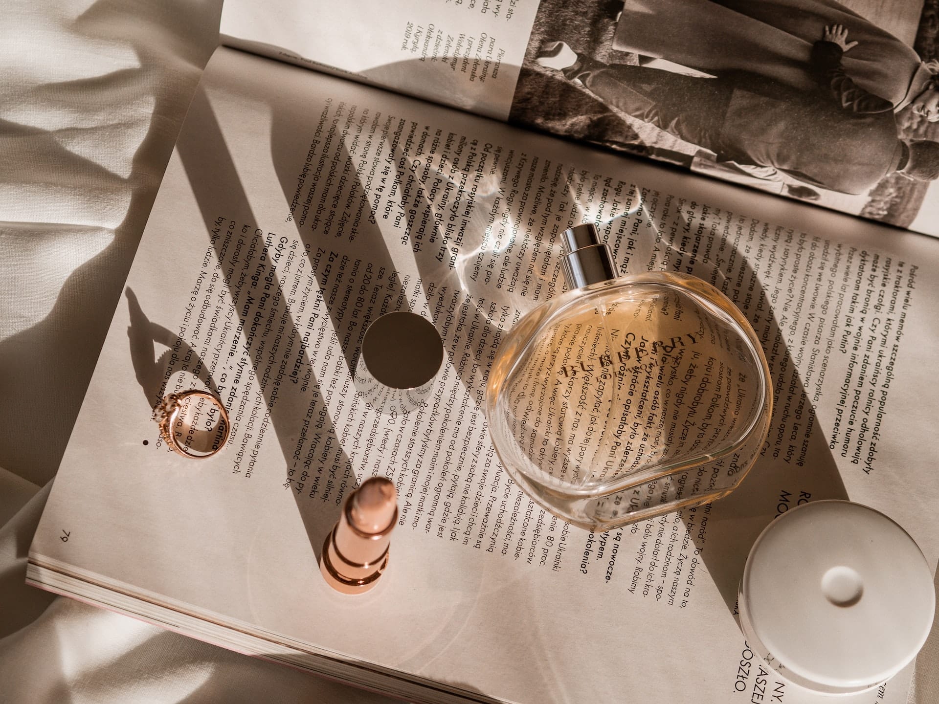 burberry-swot-analysis-2022-opportunities-diverisfy-products