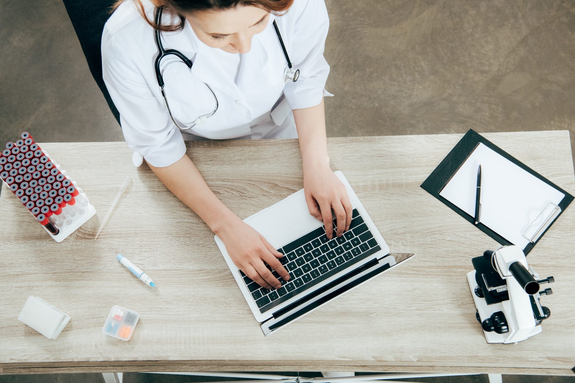 swot-analysis-in-healthcare-conducting