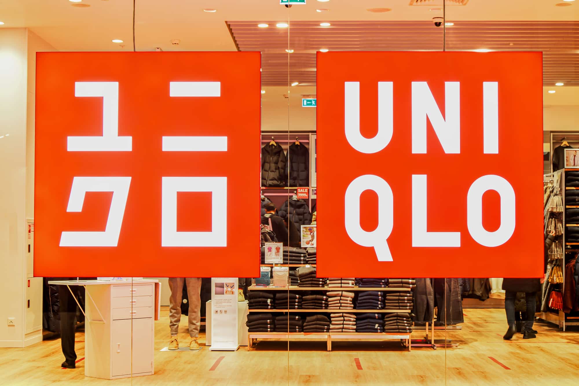 uniqlo-swot-analysis-strengths