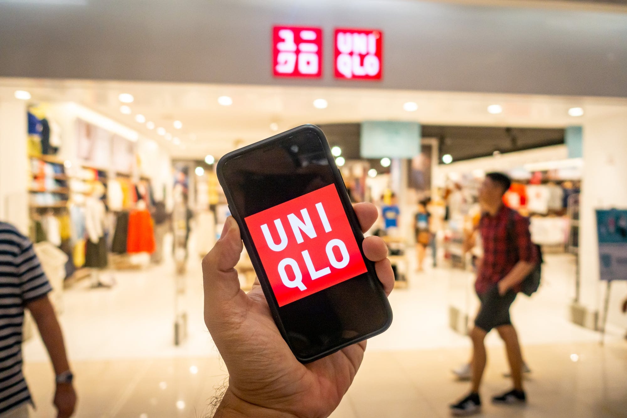 uniqlo-swot-analysis