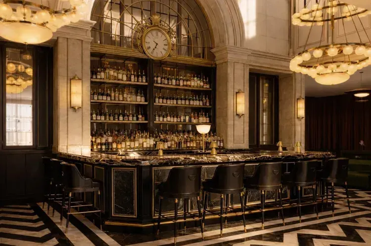 The Wolseley, Without Corbin and King