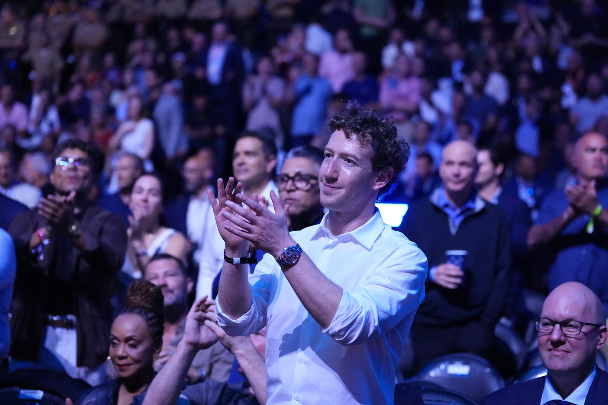 Meta is hiring public policy managers in Toronto, Montreal and Ottawa