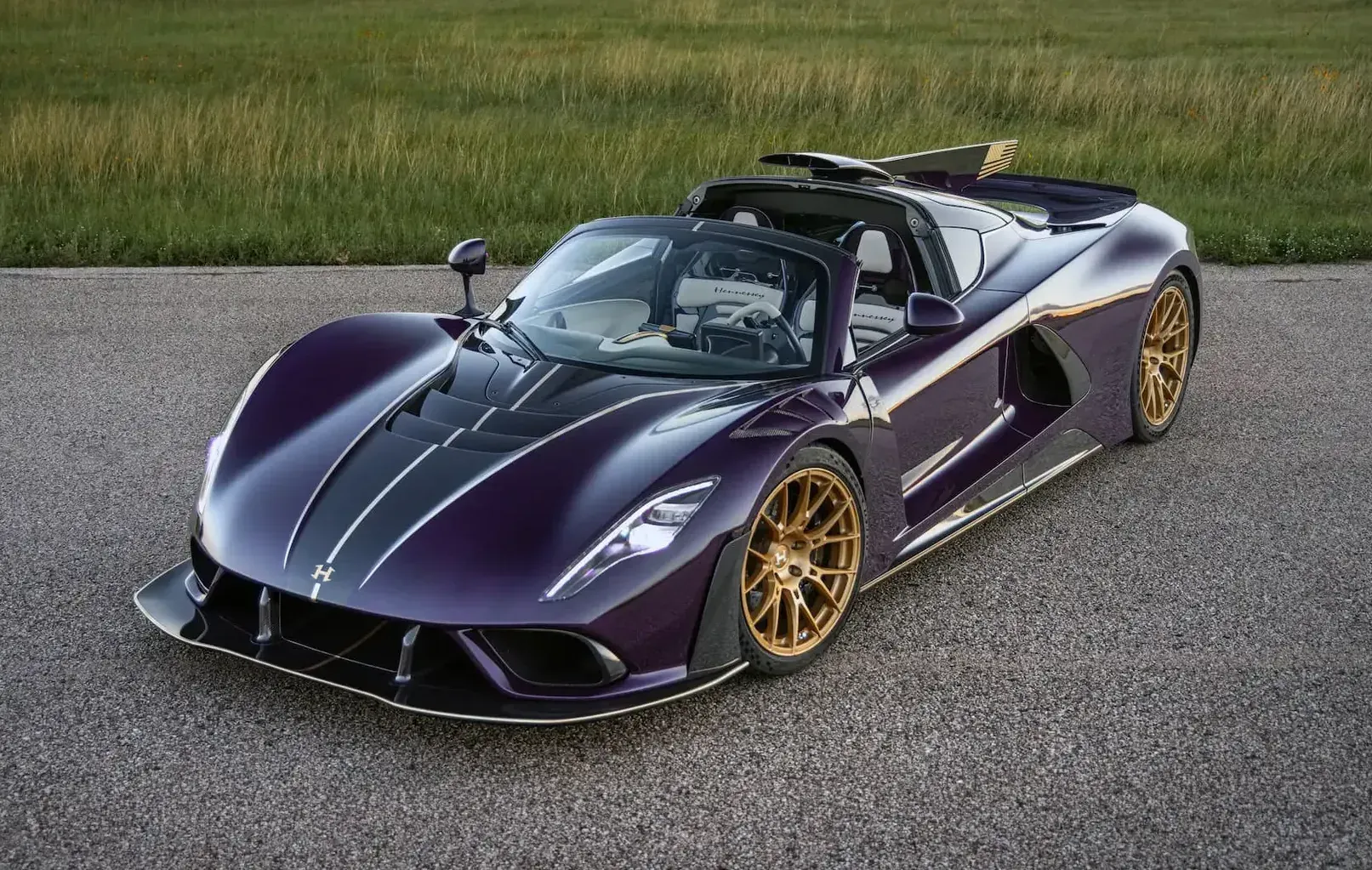 Venom F5-M is the World's Most Powerful Manual Car