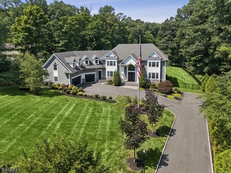 13 Rockage Road, Warren Township, NJ