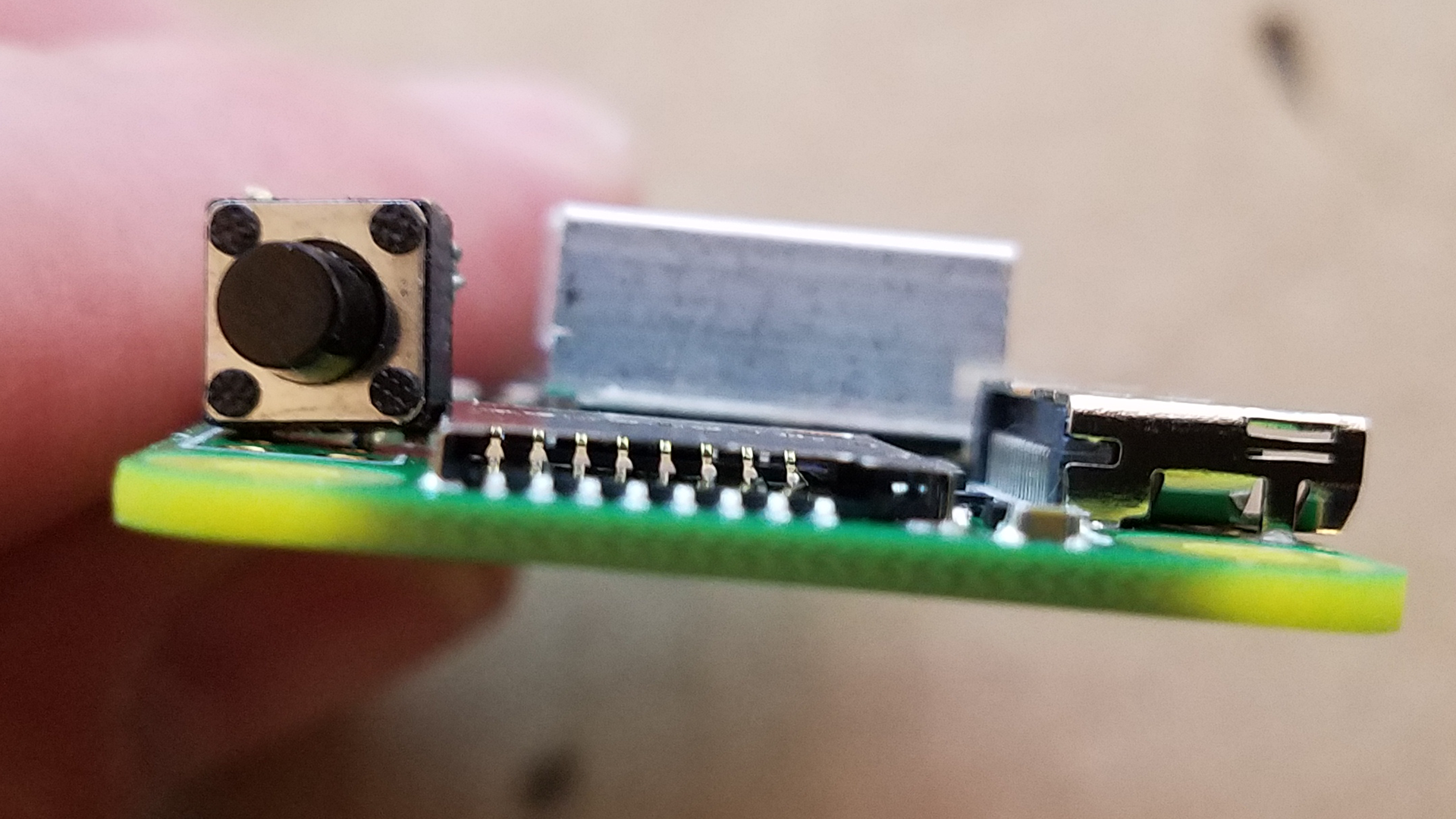 Pi-Zero-on-off-switch-side