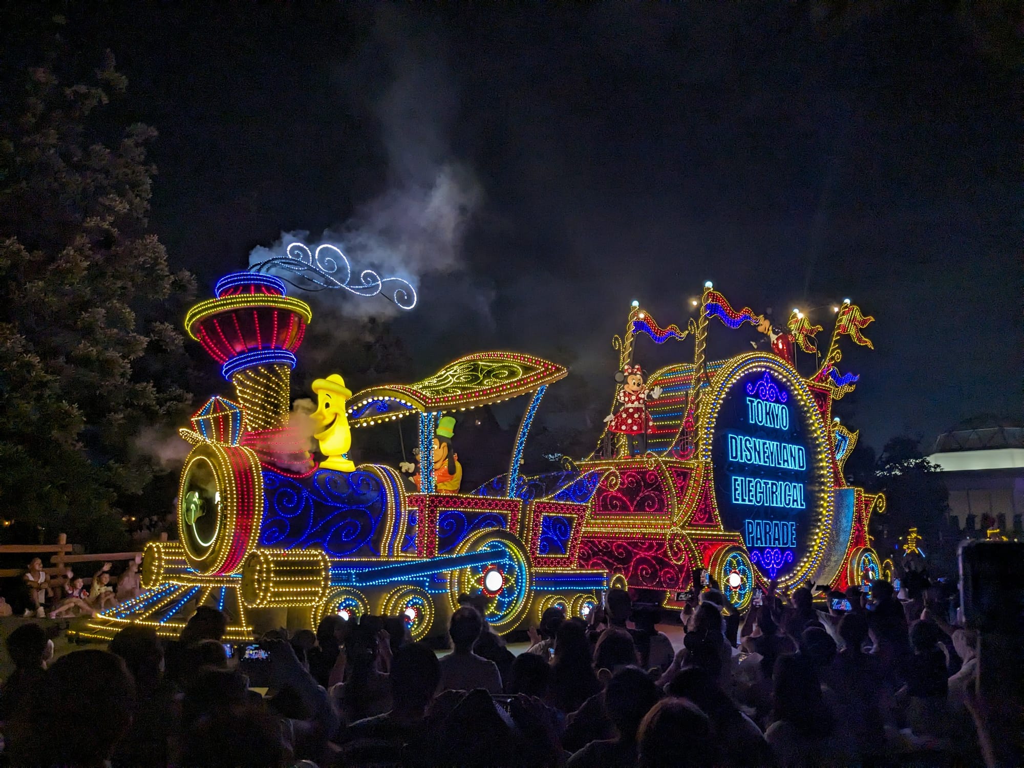 Tokyo Disneyland Electrical Parade Starting Train