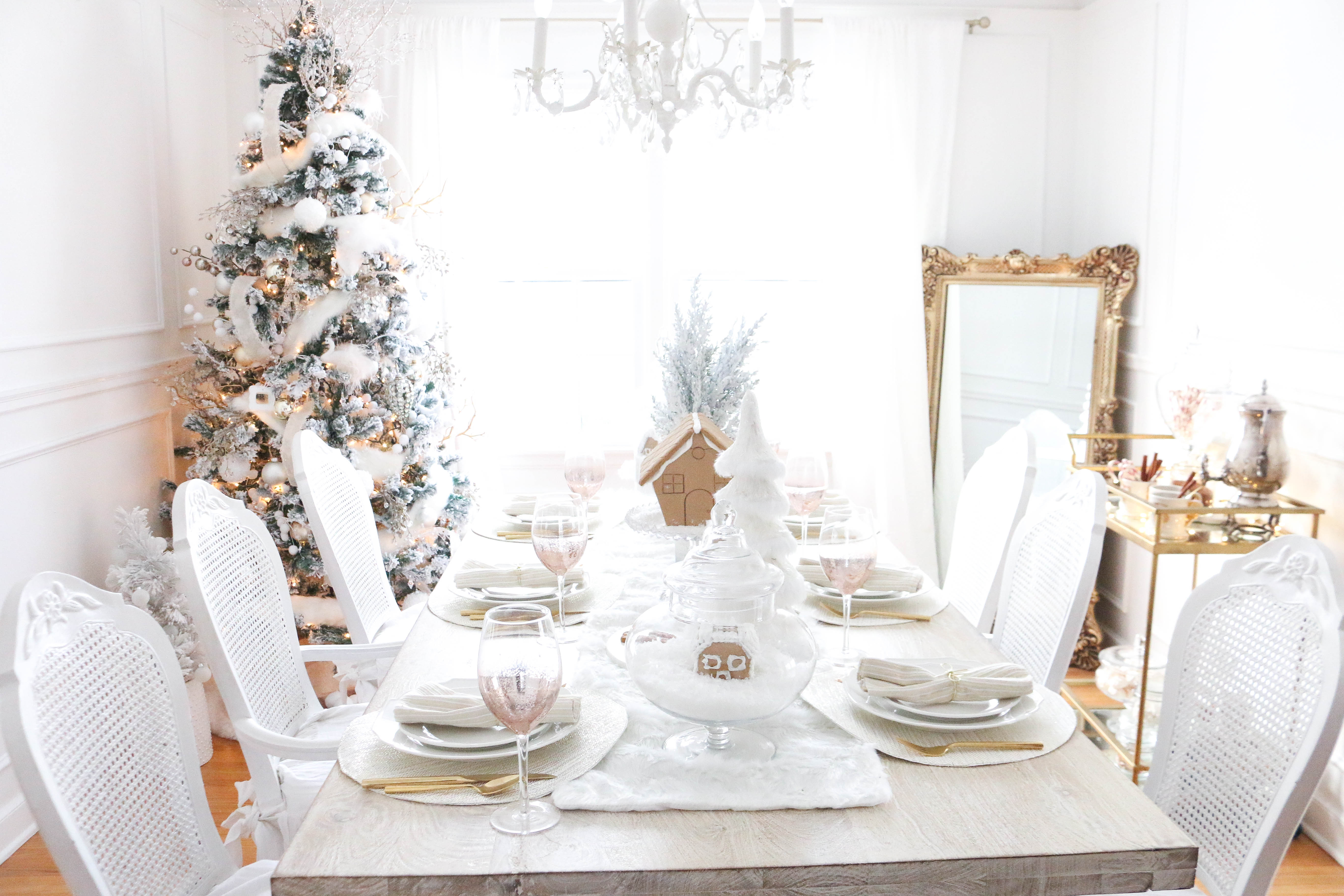 Swan Lake Christmas ...