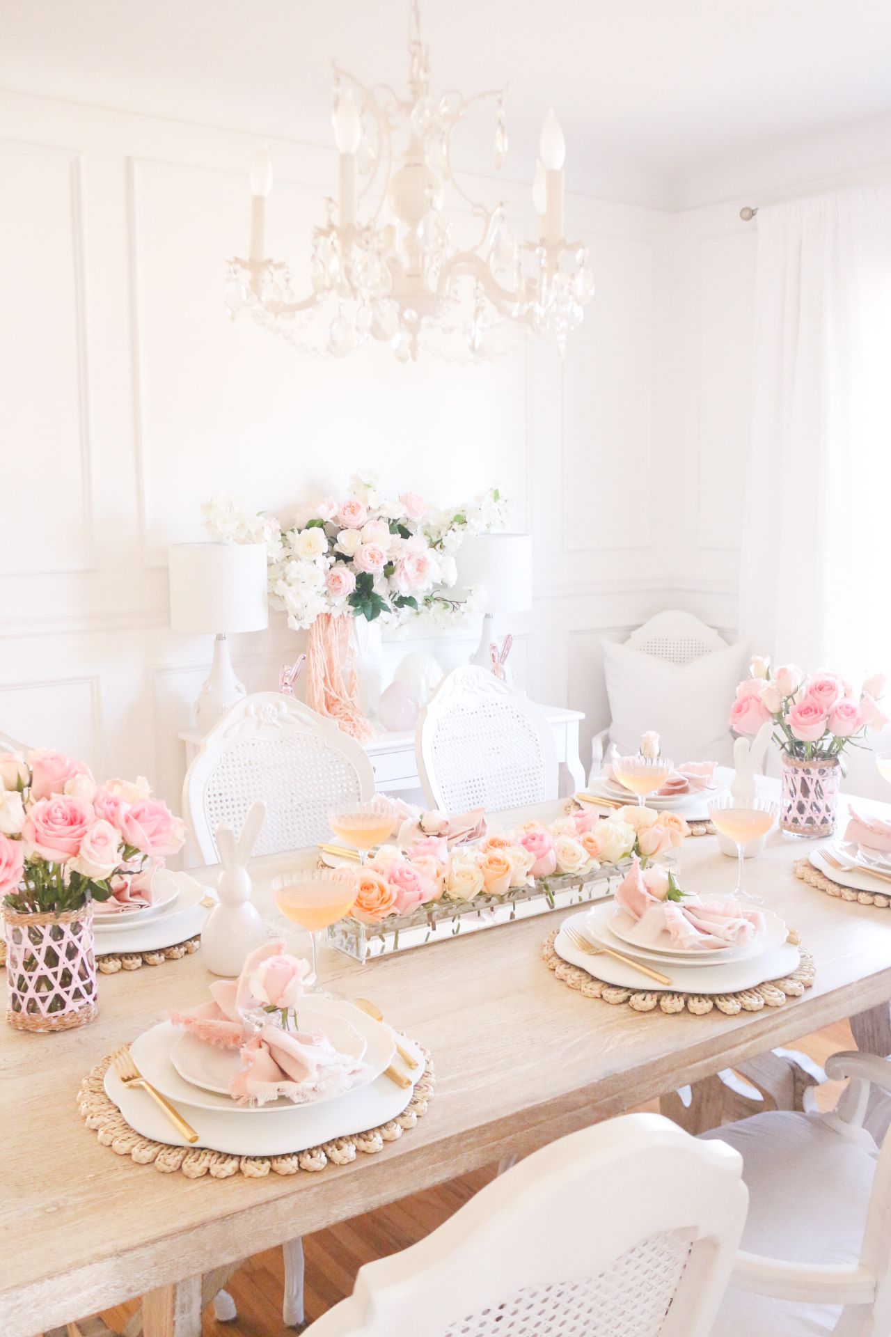 Spring Easter Tablescape