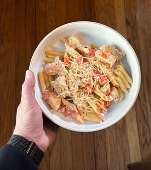 Roasted Red Pepper Pasta and Asparagus