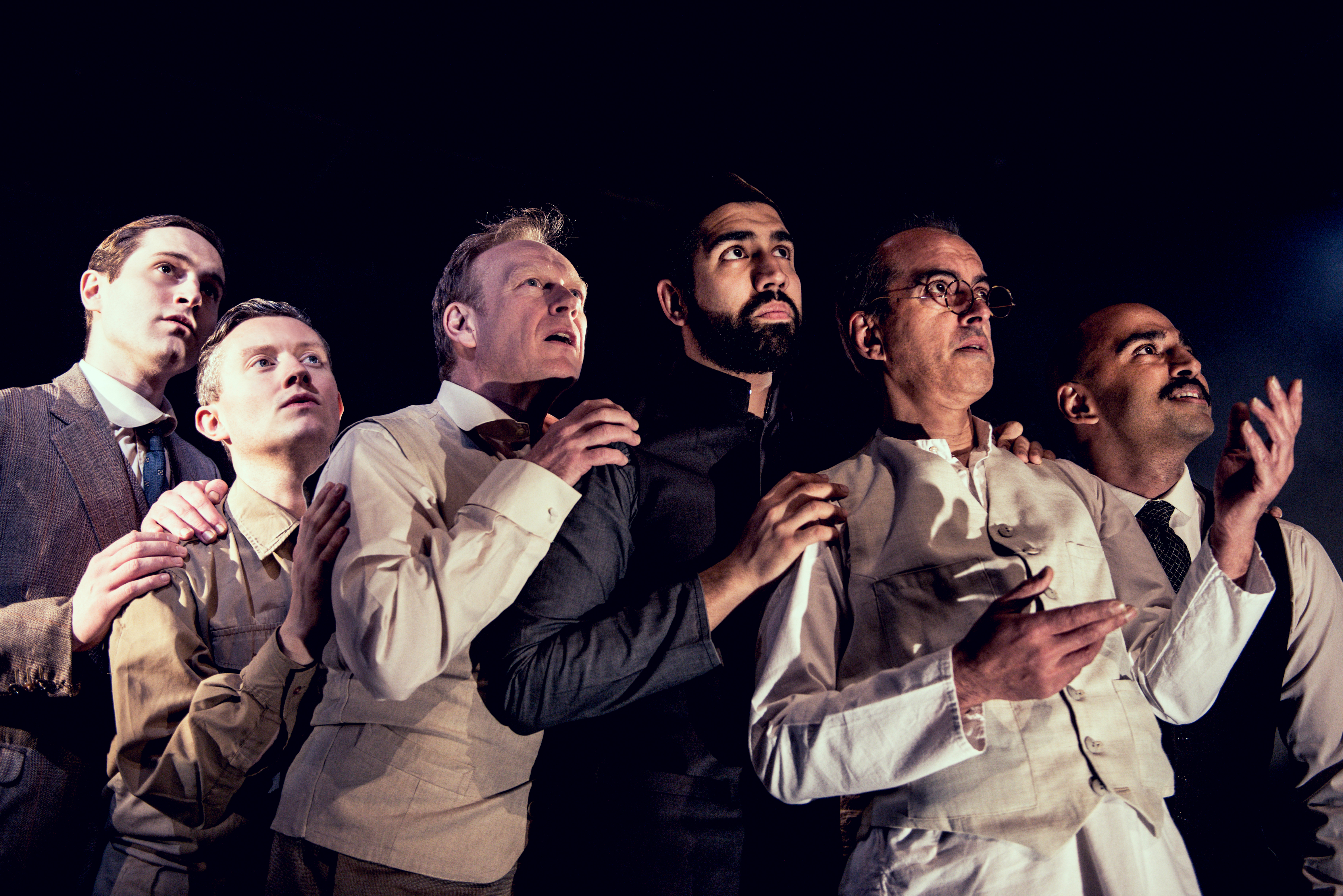 Simple8_PassageToIndia_photosbyIdilSukan_01