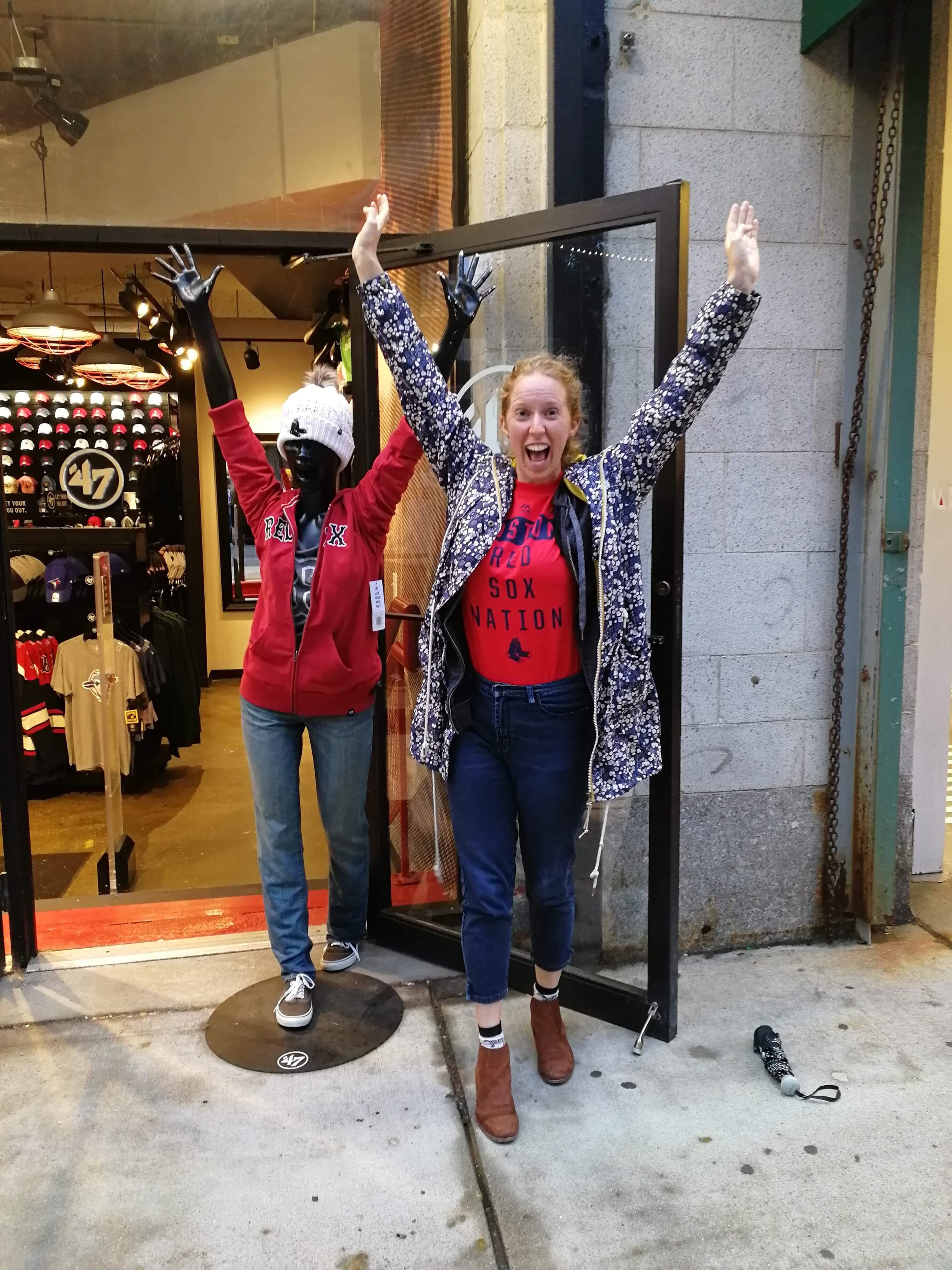 41976585_292152894845655_568743812764008448_n