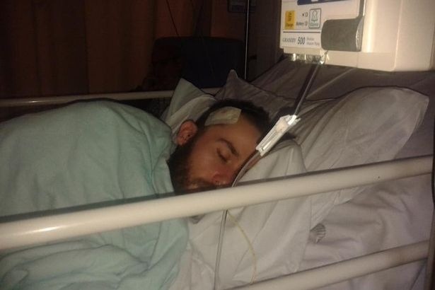 33847728_154090250851302_r