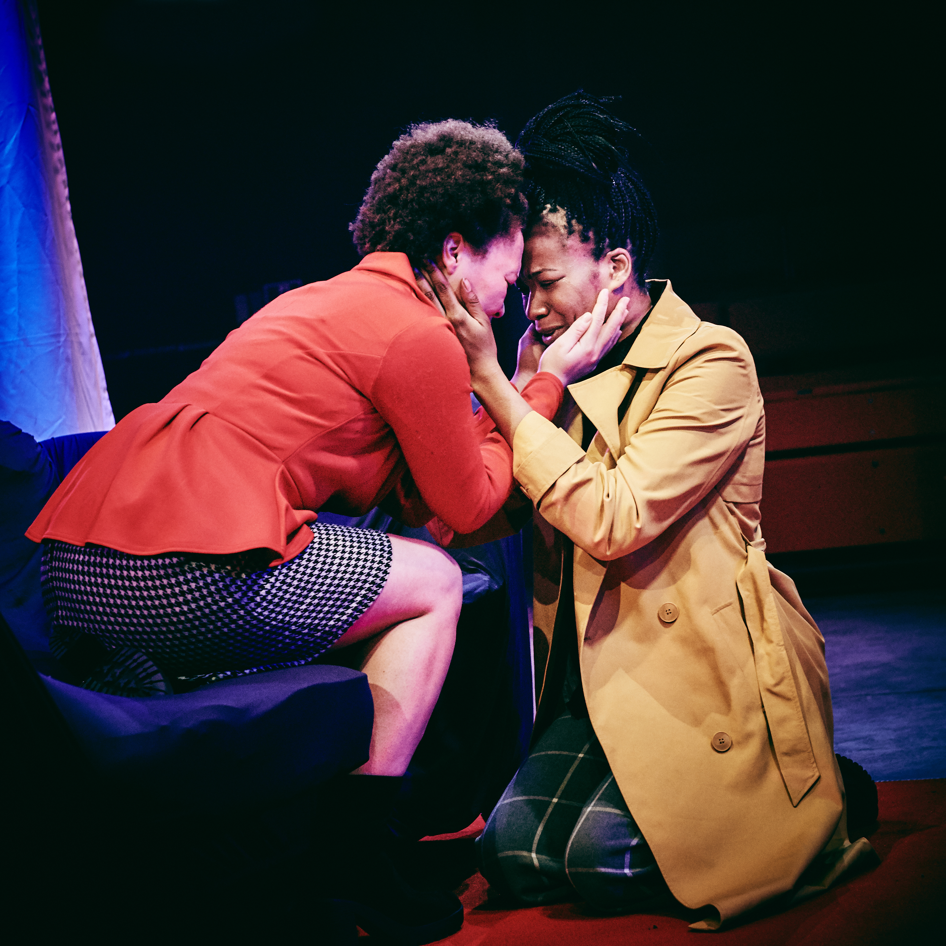 AMND-PaksieVernon_EvlyneOyedokun-2