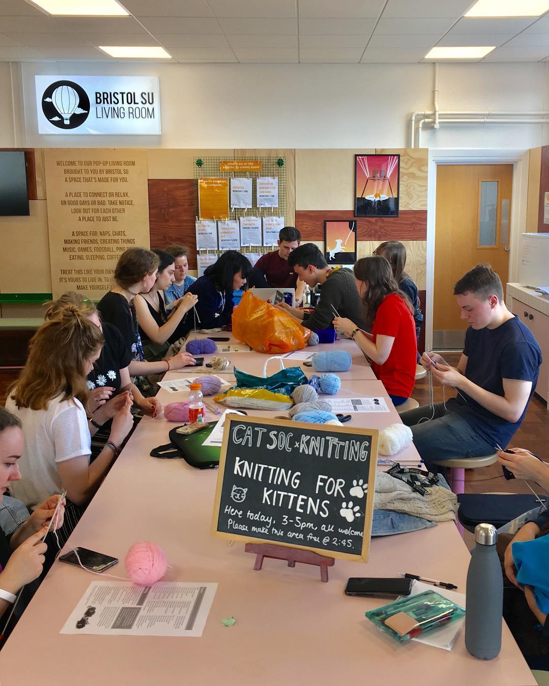 55957693_275602573317479_11567081367535616_o