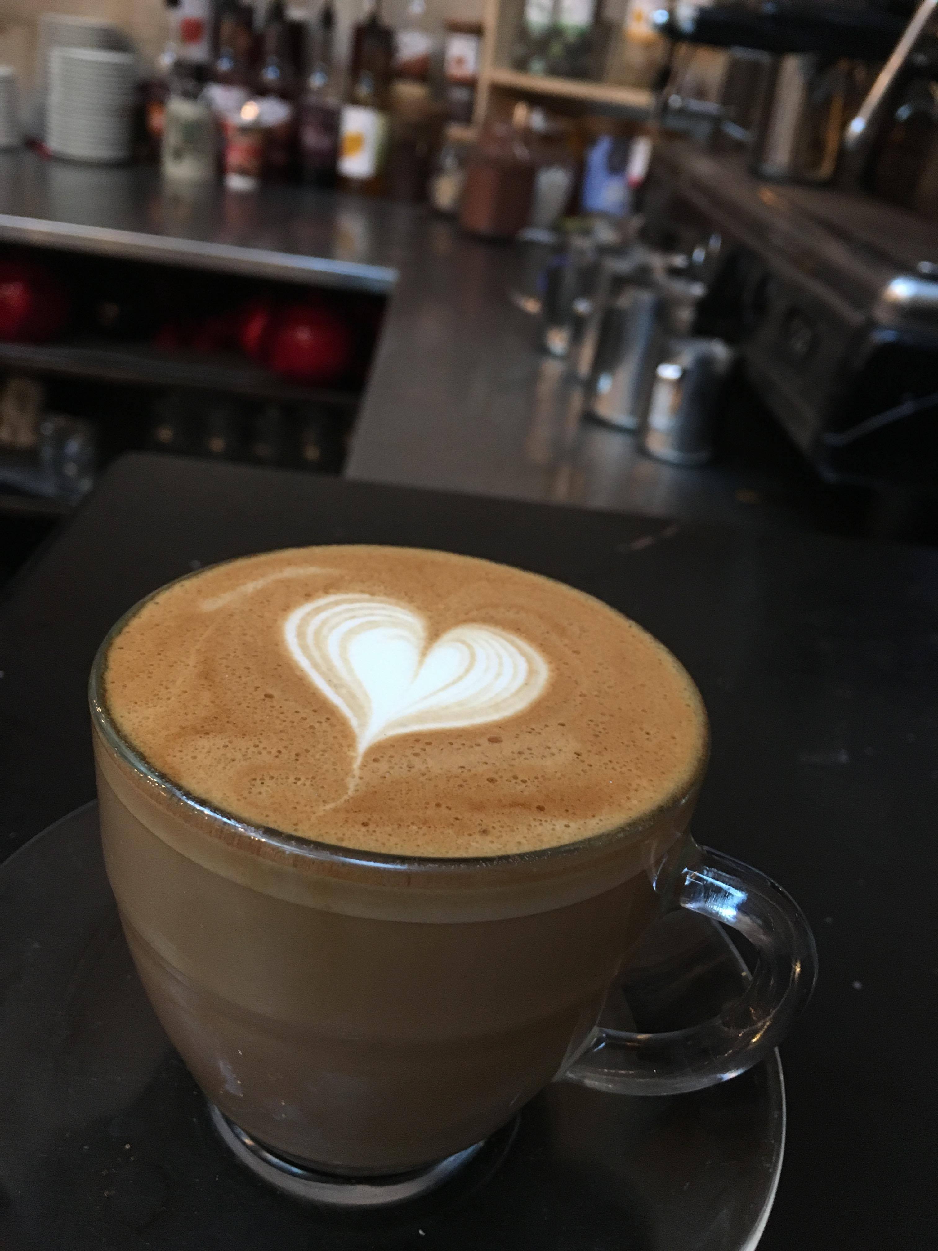 Flat-White-by-Livi