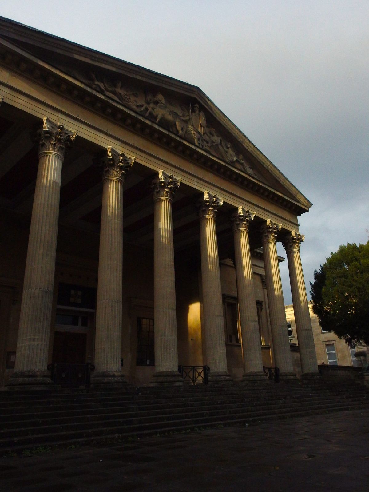 University of Bristol and Bristol NHS Foundation Trust formalise new partnership