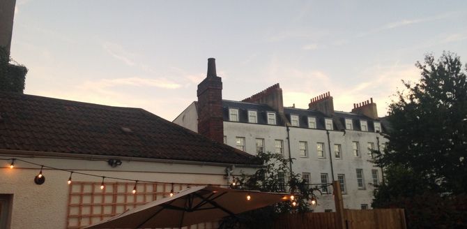Al Fresco dining in Bristol