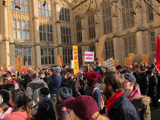 Ballot opens for UCU members to vote on latest proposals