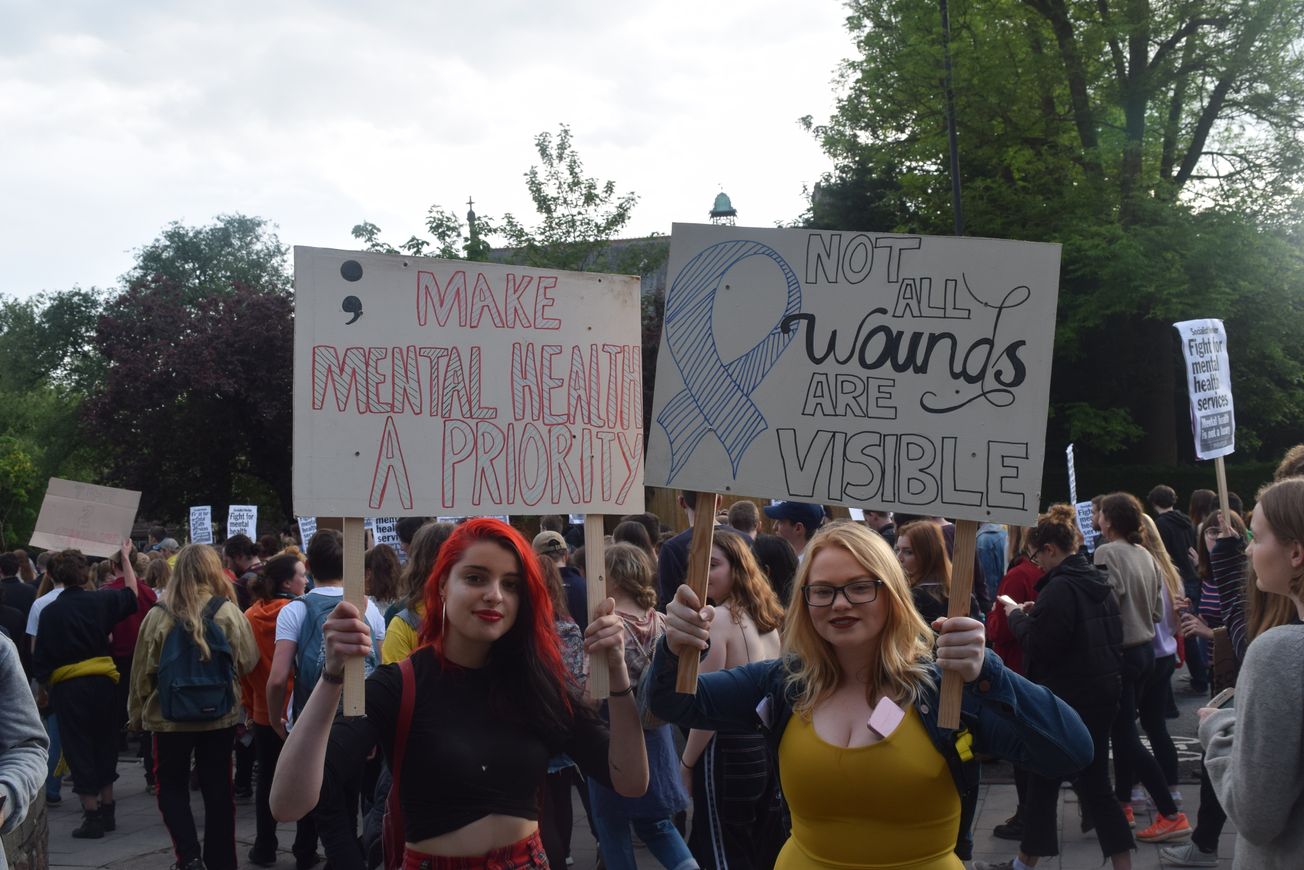 In pictures: March for better Mental Health services