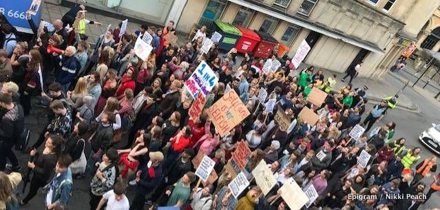 Hundreds of students unite to march for better Mental Health services