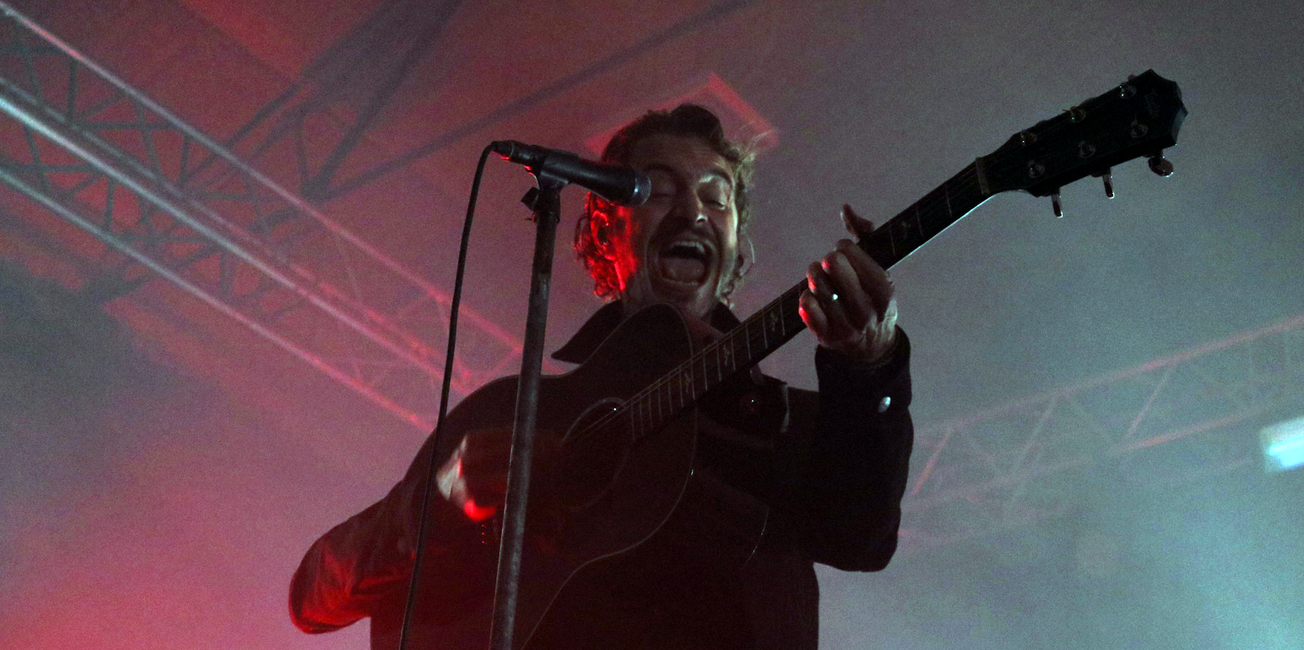 Review + photoset / Editors @ Marble Factory