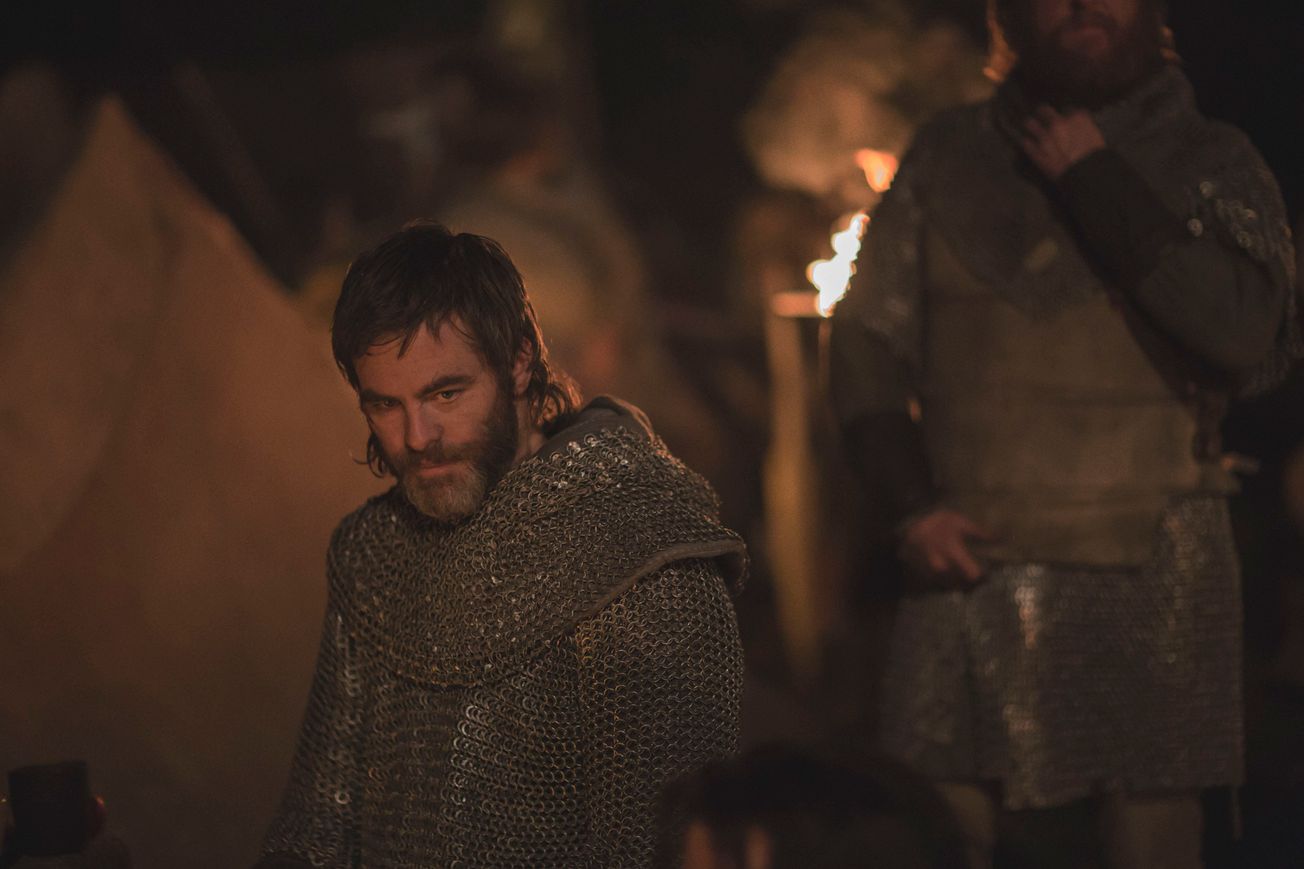 Outlaw King reception proves audiences mock male nudity and expect female sexuality