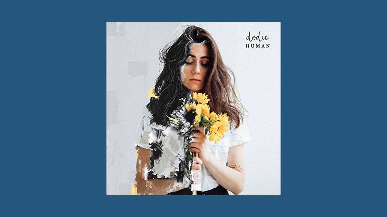 Review / 'Dodie’s sunshine vibes were infectious'