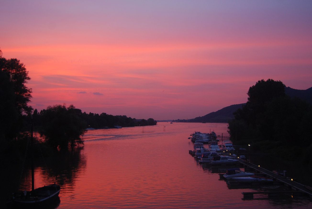 Cycling the Rhine river