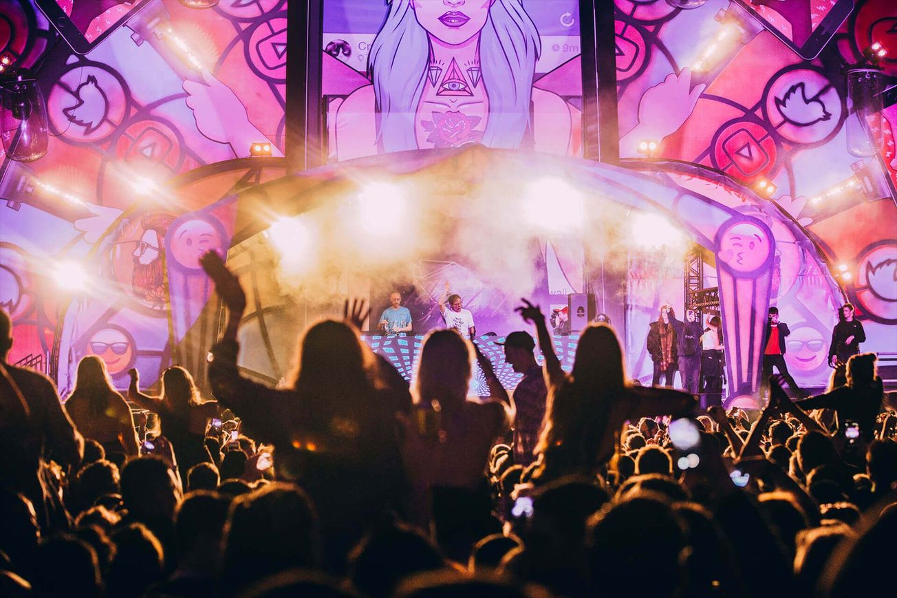 Preview/ TOKYO WORLD 2019