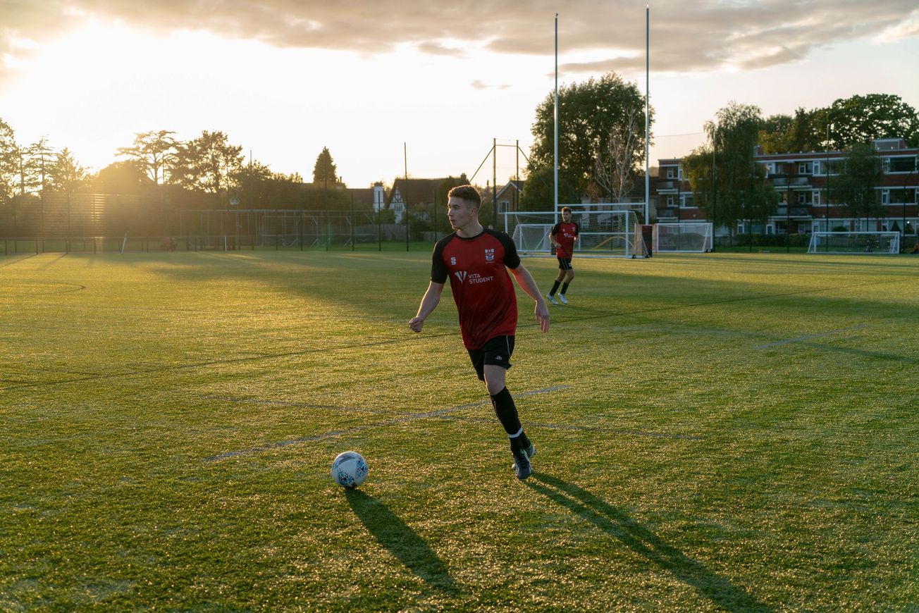 Football: Bristol brush aside Bath in clinical second half performance