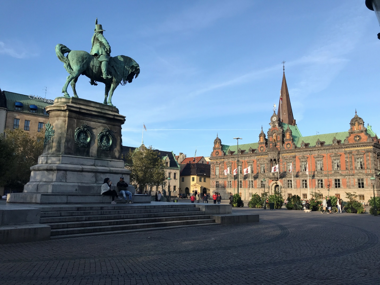 Three countries, five cities, seven days