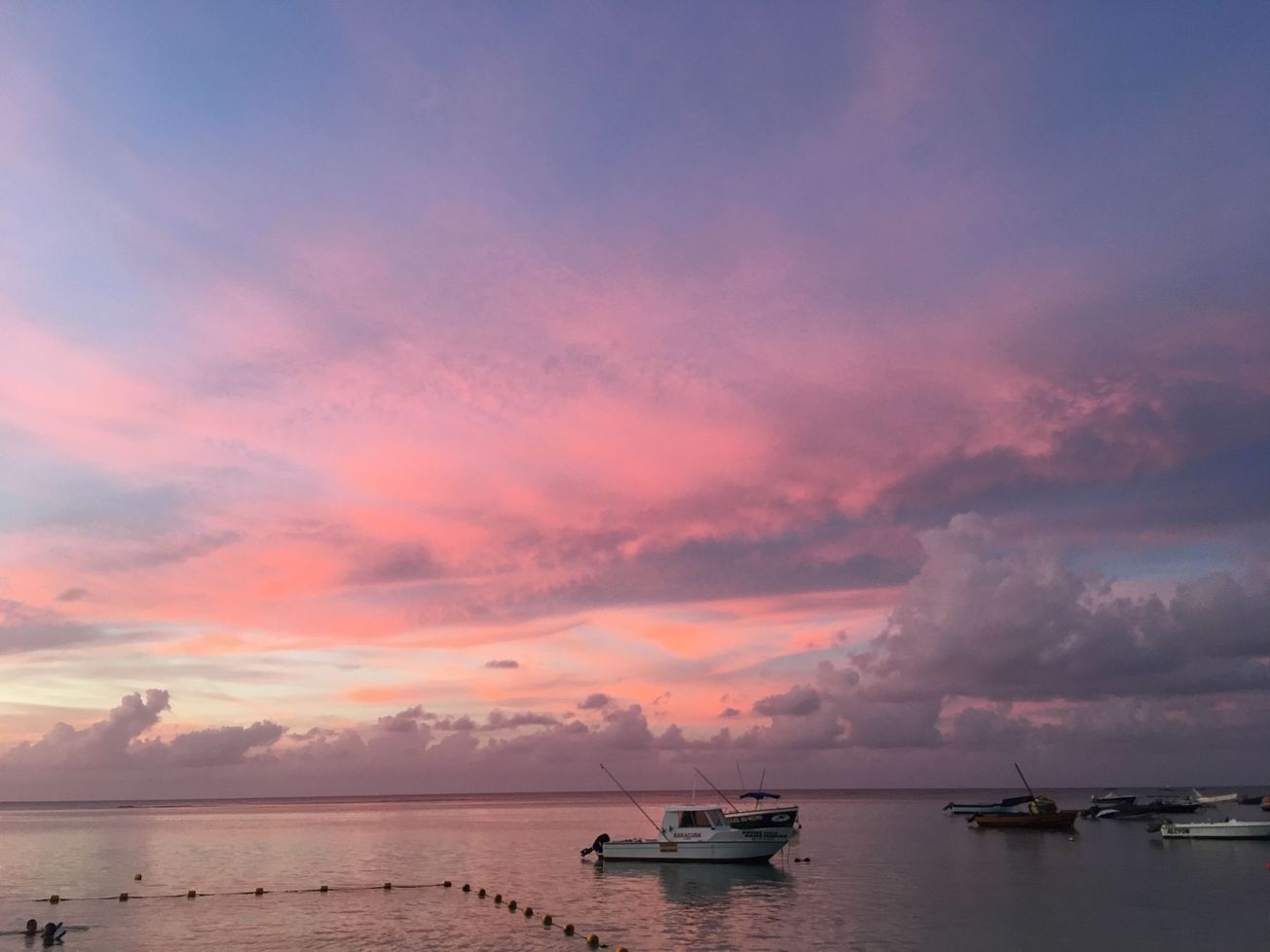 Christmas in the sun: brunch and BBQ on the beach