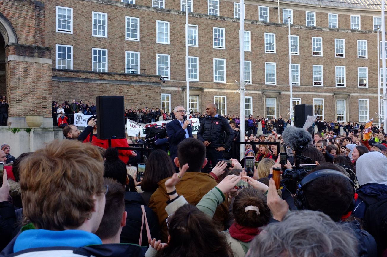 Jeremy Corbyn addresses large crowd on College Green