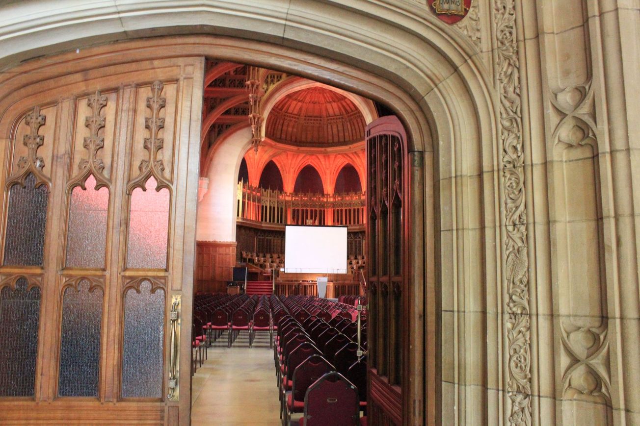 Uni releases summer graduation dates