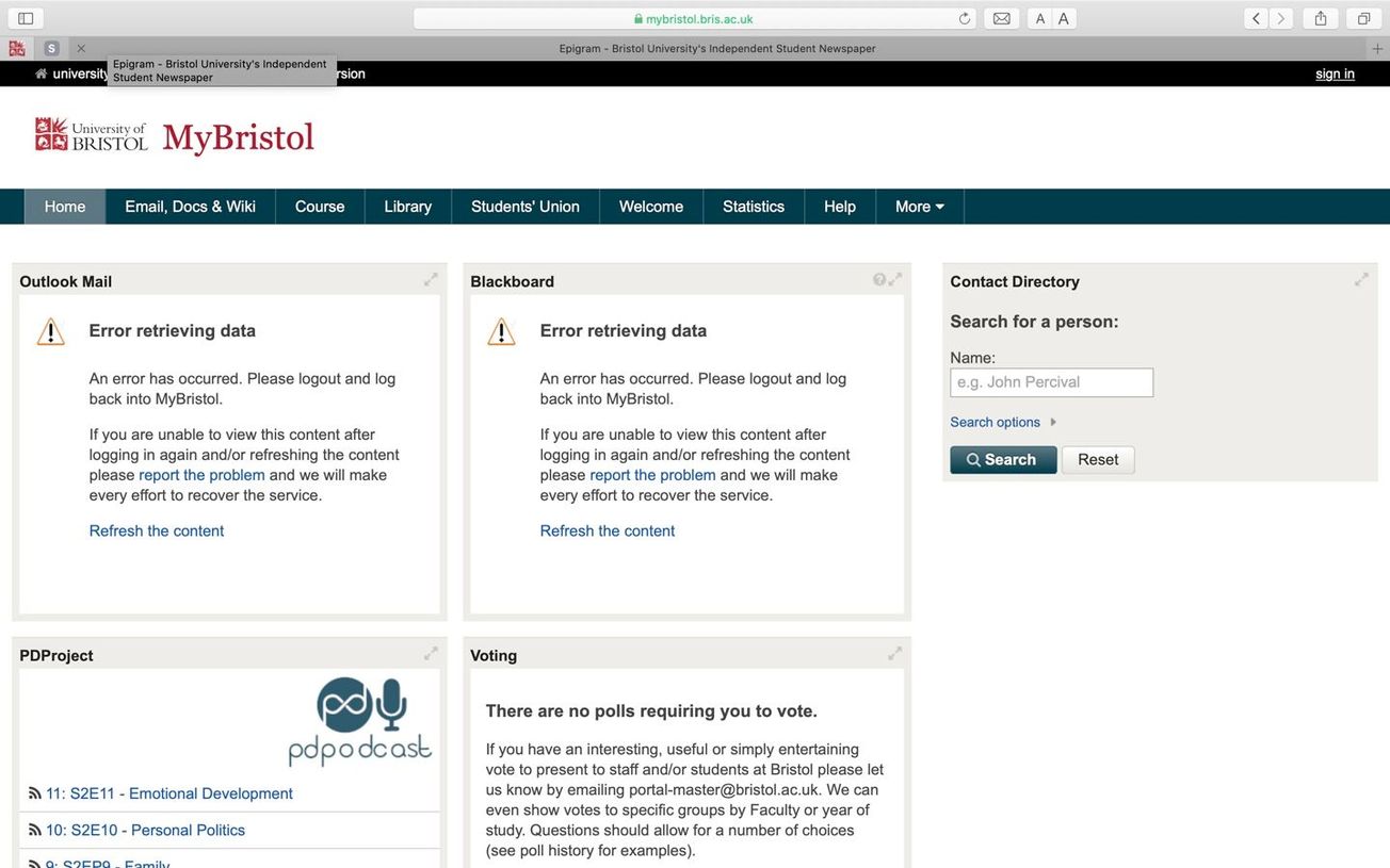 Students ‘angry’ as blackboard goes down for five hours