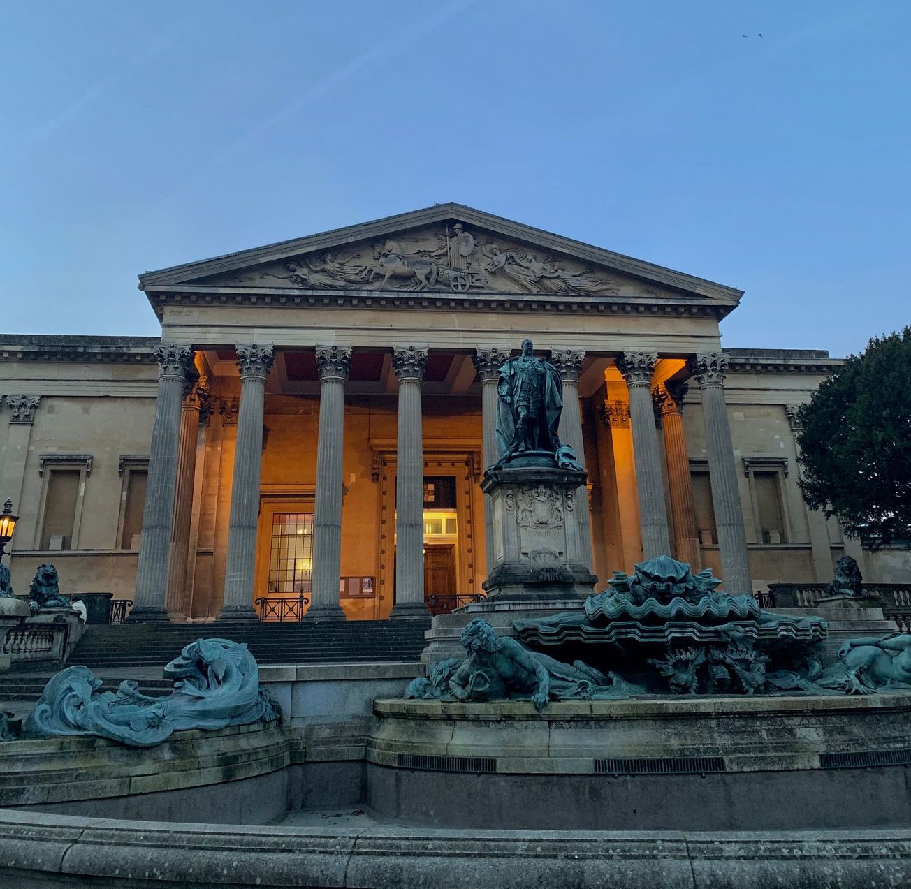 Bristol University Senate votes against motion to make online teaching the ‘default’ for TB1