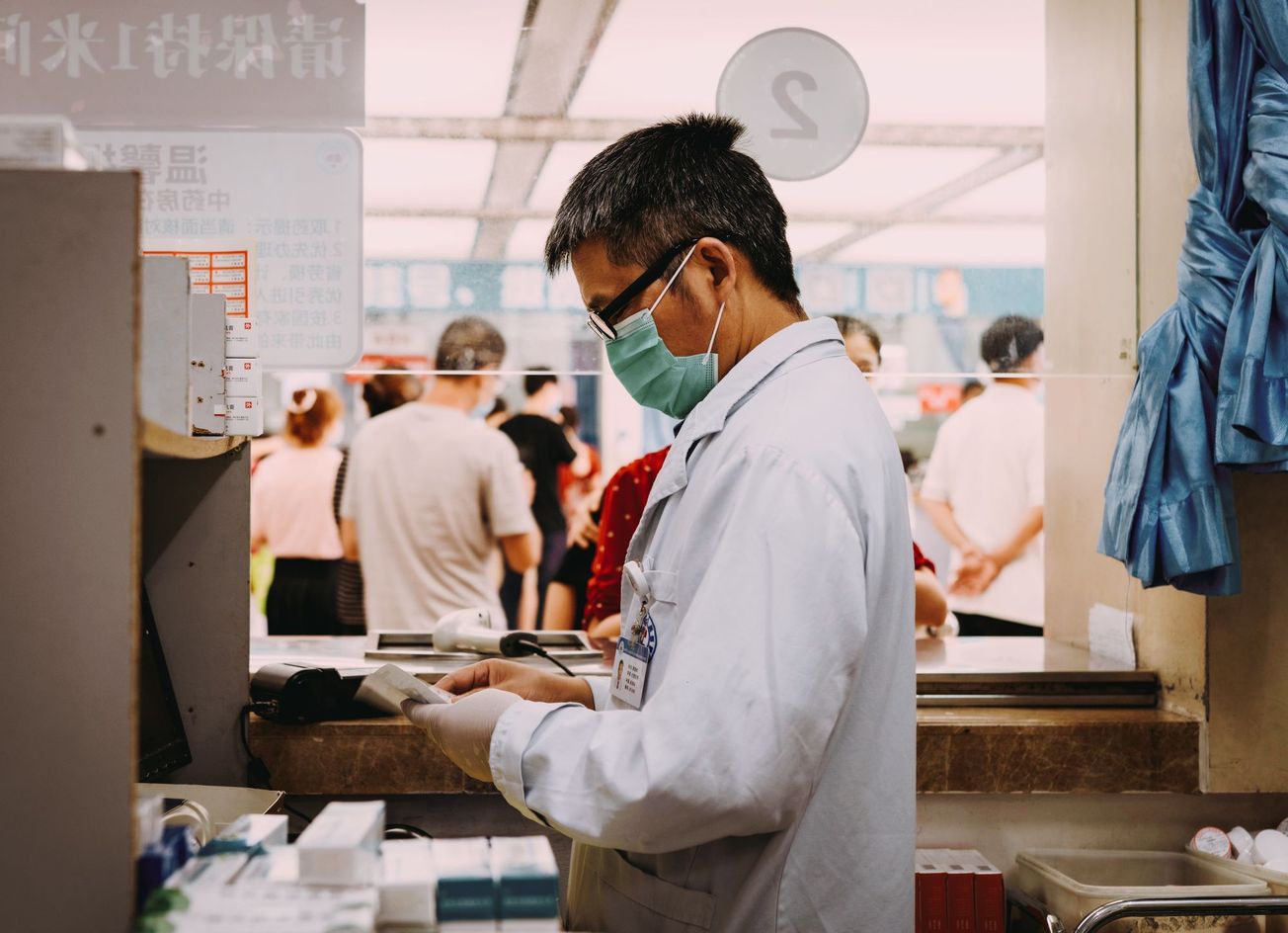 ICU COVID-19 mortality rates are dropping, but not fast enough