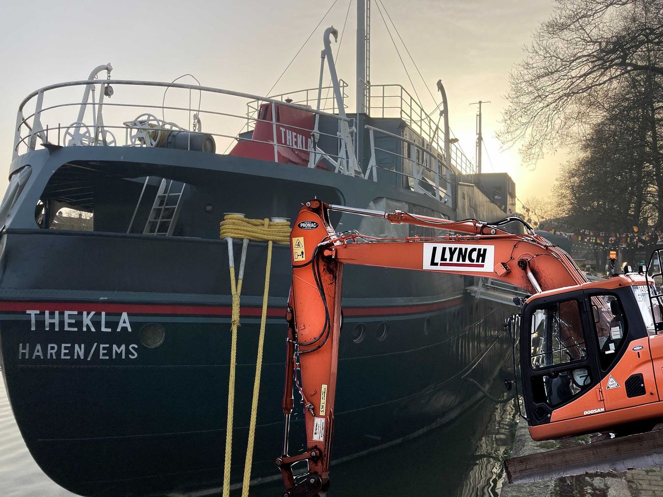 Thekla stuck in Bristol’s River Avon