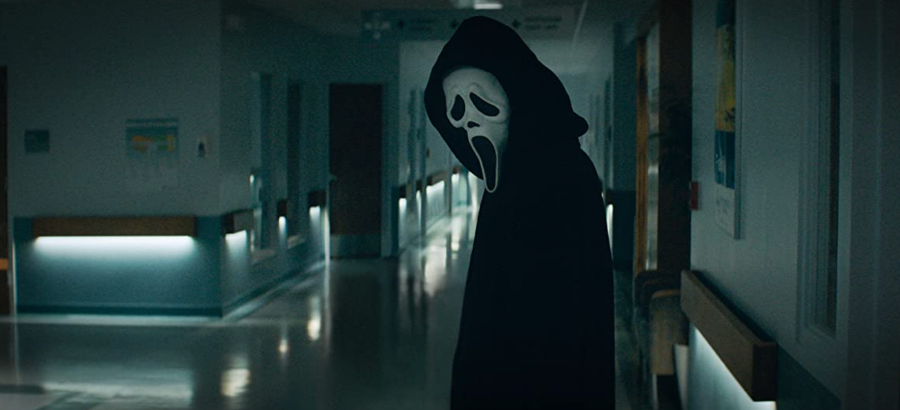 Scream (2022) fails to resuscitate the franchise's once razor sharp satire despite its best efforts