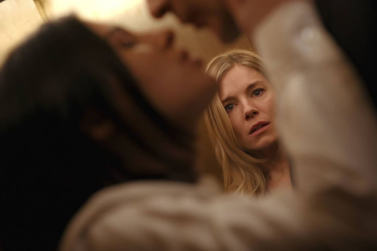 Netflix's Anatomy of a Scandal exposes corruption amongst politicians in an attempt to show solidarity with the #MeToo movement