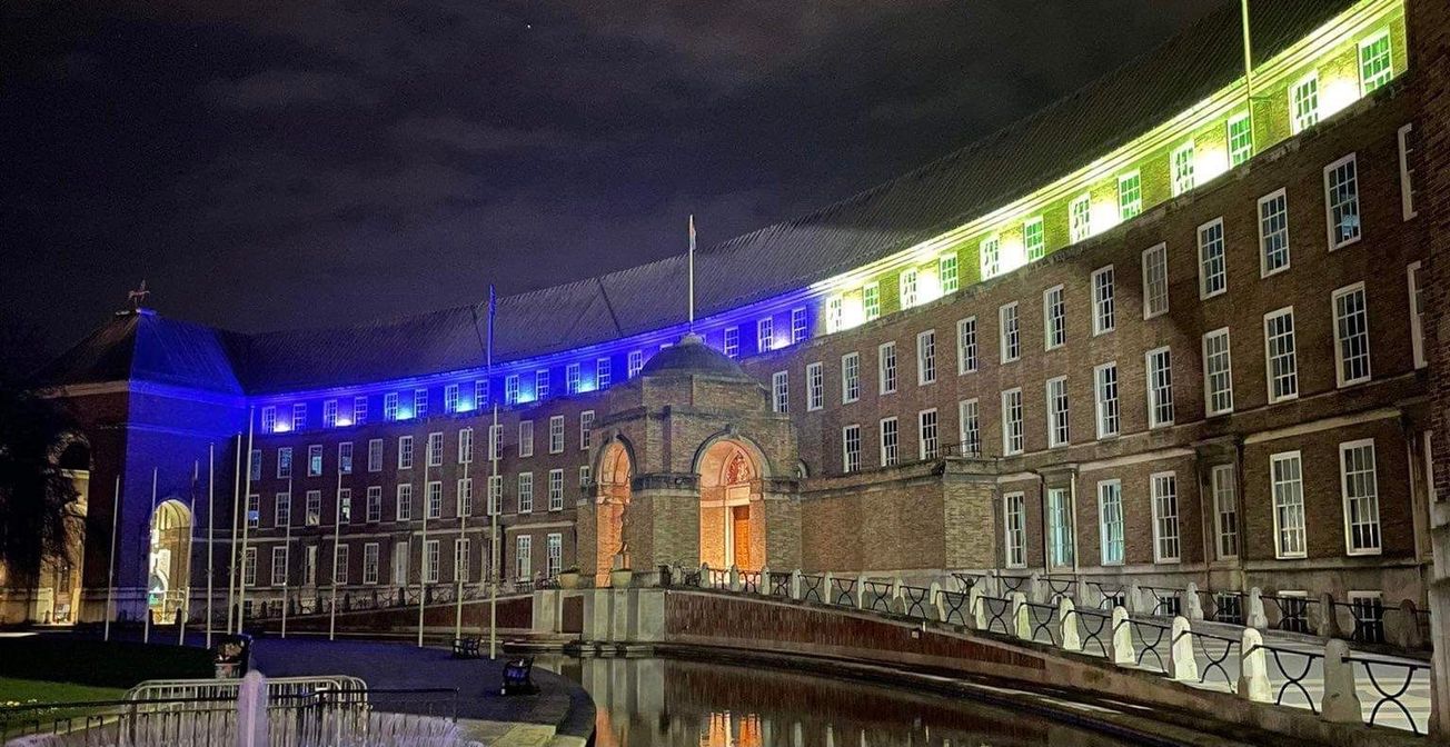 Meet the Bristol graduate on a mission to help fleeing Ukrainians