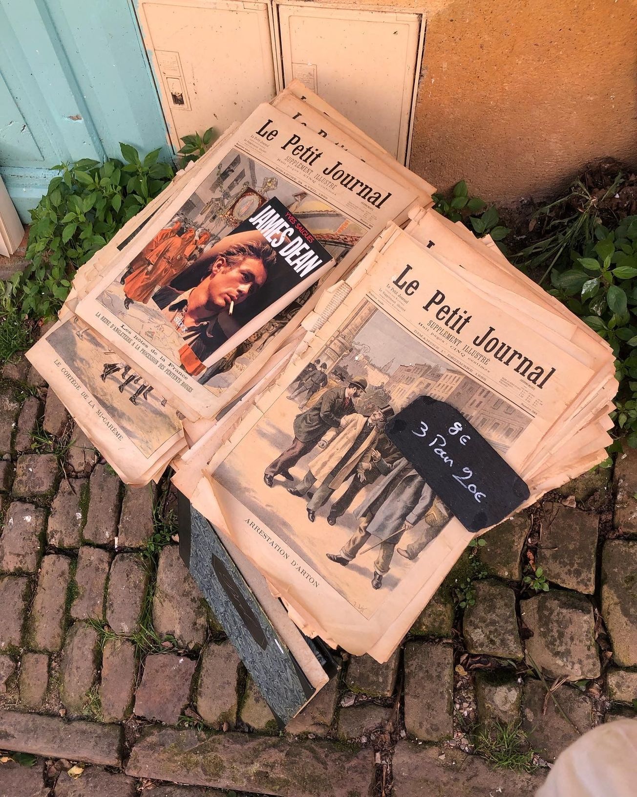 Conversations With Locals: 
Language Unlocking Perspectives