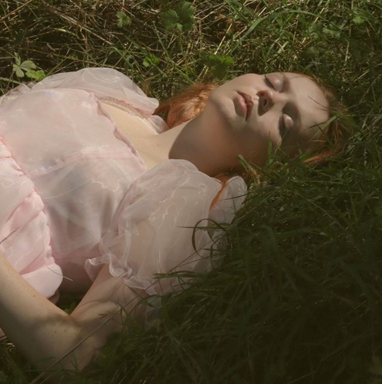 Seasonal Shifts: Fashion’s Bi-Annual Rebirth