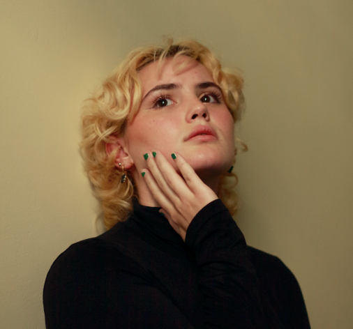 The Green-Eyed Monster With Two Thumbs: Social Media Jealousy