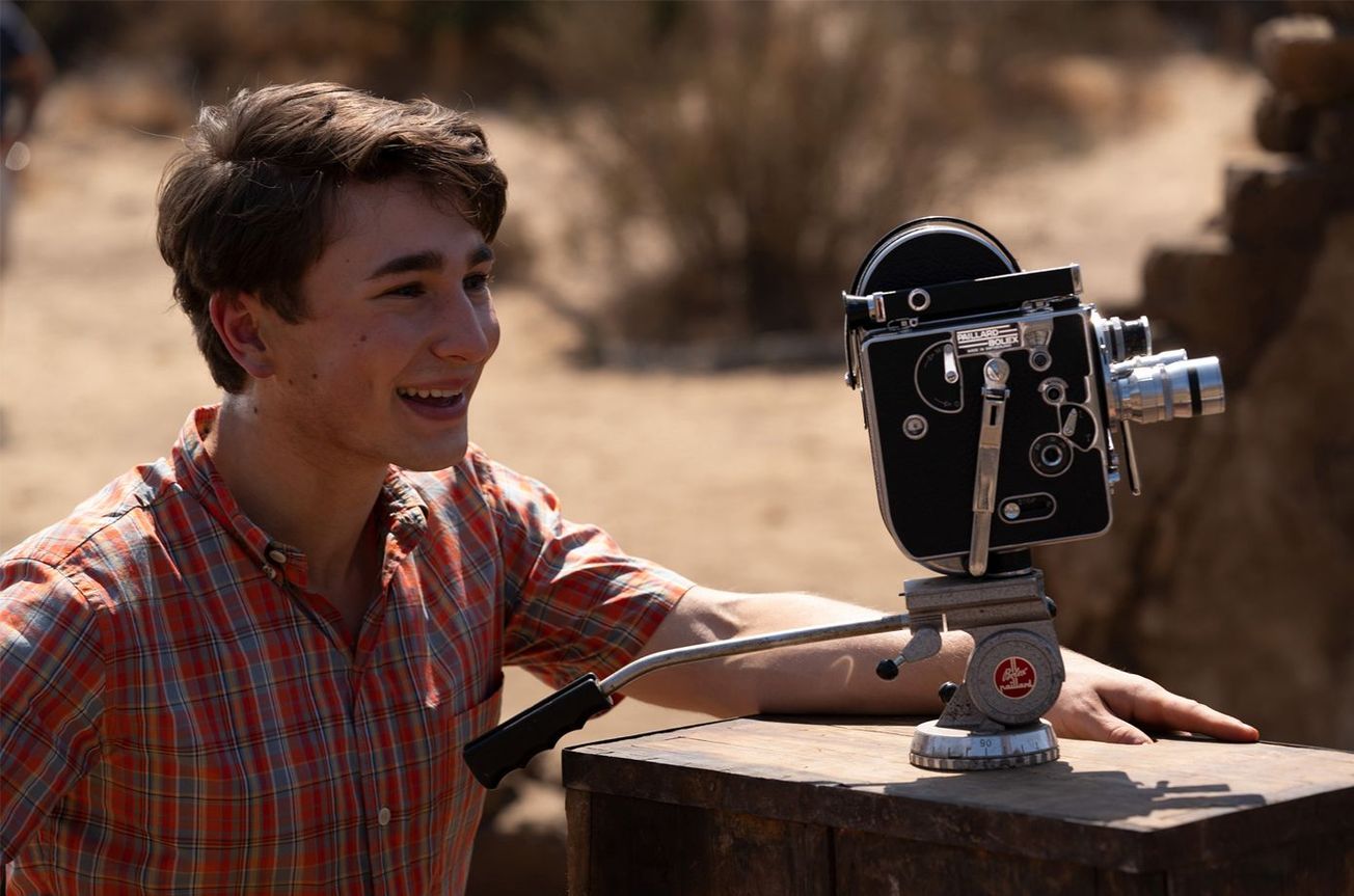 Steven Spielberg's semi-autobiographical film, The Fabelmans, indulges in the beauty of filmmaking