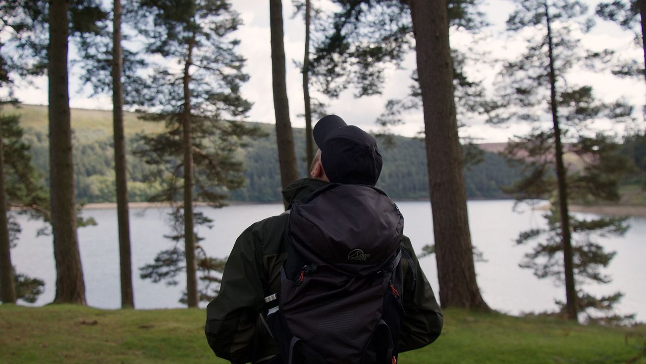 The Ultimate Foraging Guide: How To Make Nut Butter, Sloe Gin and More For Free!