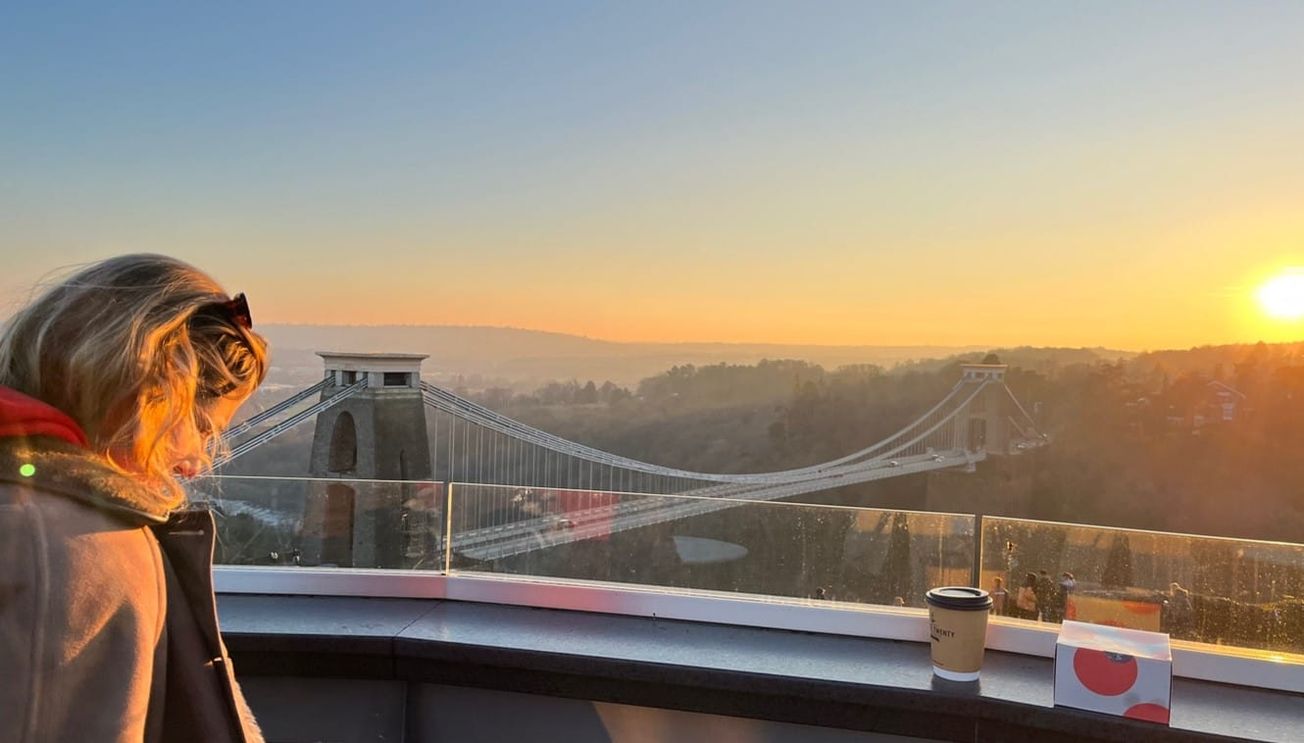 Adding vibrancy to Valentines: make your singles evening sparkle