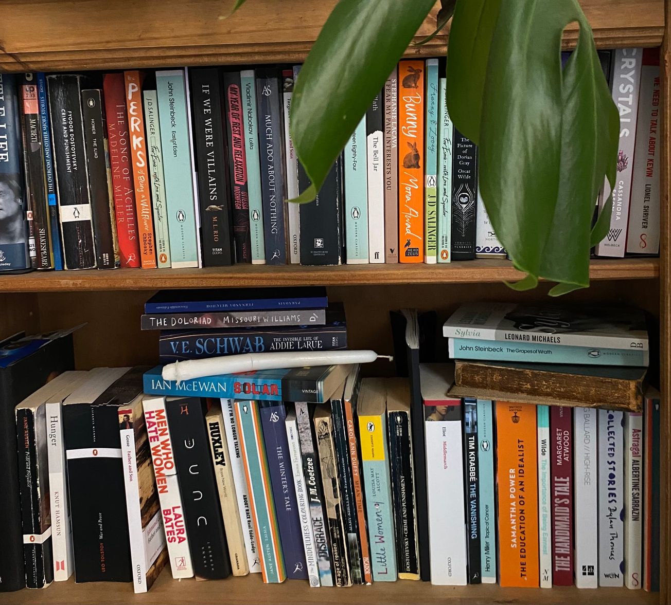 YA dark romance novels: do they send the wrong message to teenage readers?