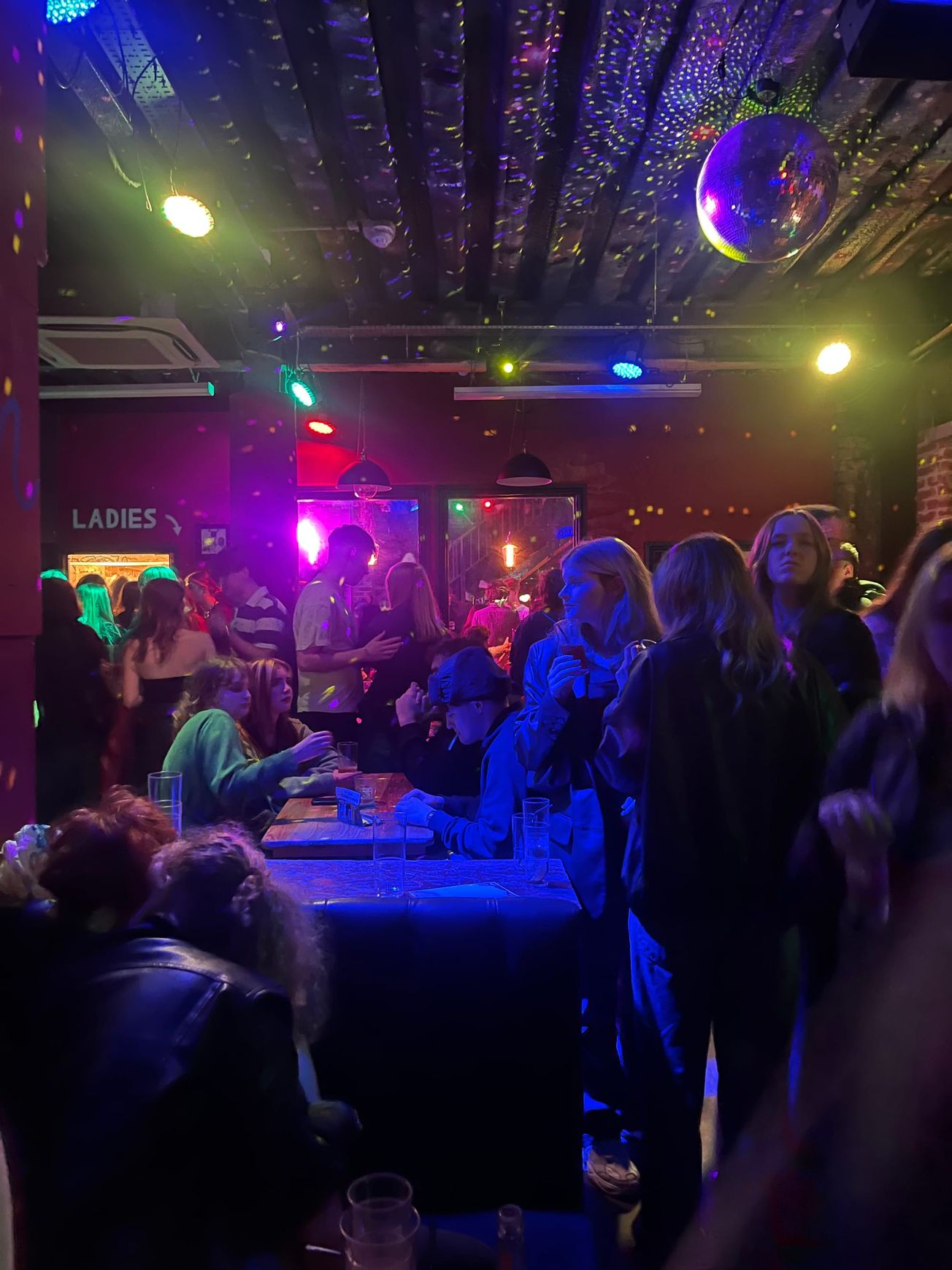 Love at first swipe?: The impact of dating apps on modern romance