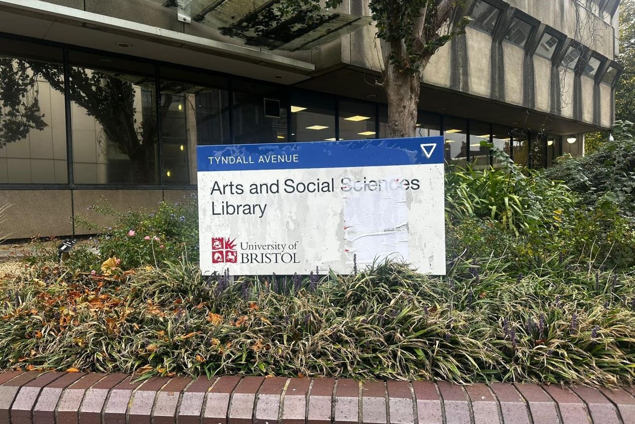 A real ASSL: Humanities students unhappy with library closure
